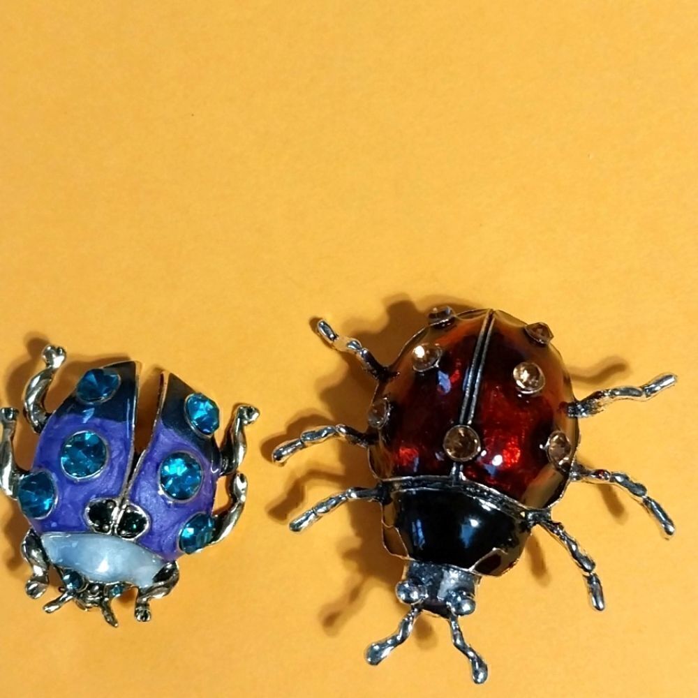 2 Jewelled and Enameled Insects... NEW..